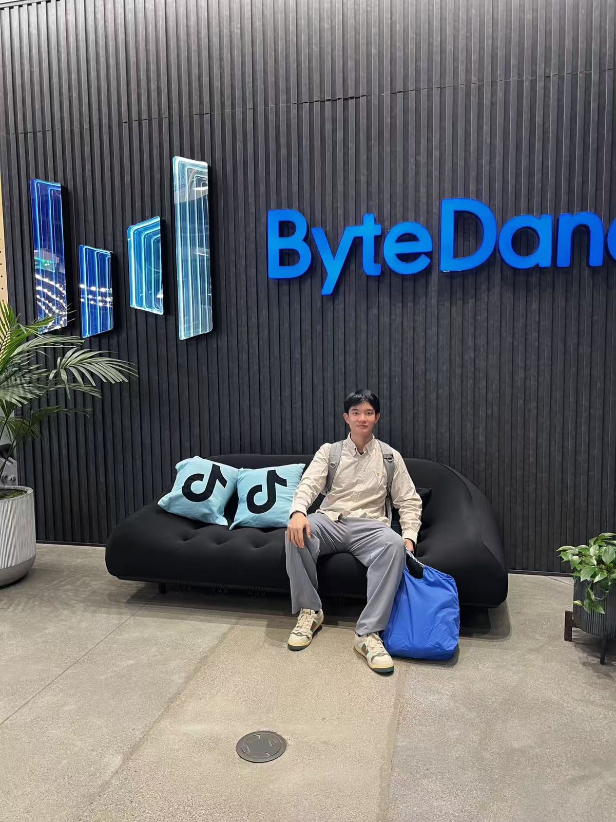 Zixun Huang at the ByteDance office